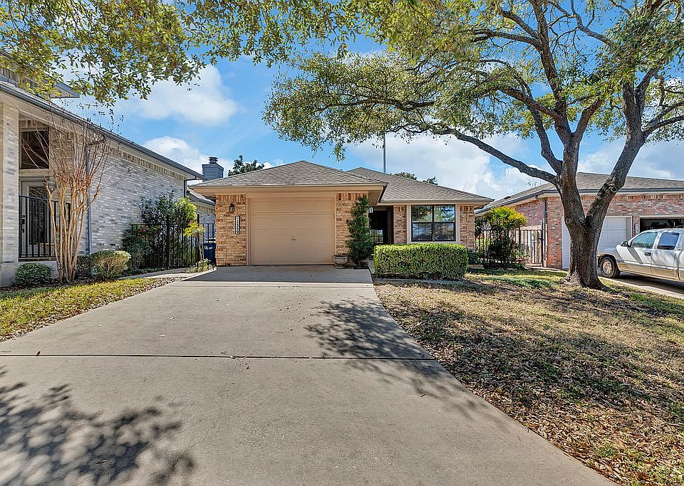 1st image of 1359 Patio Dr