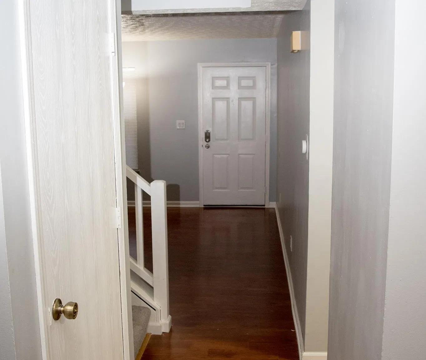 3 bed, 1.5 bath, 1323 sqft, $1,900 — Photo 4
