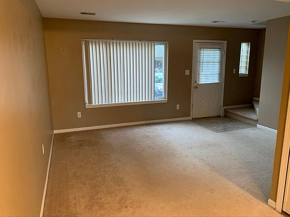 3rd image of 1437 Laurel Valley Dr