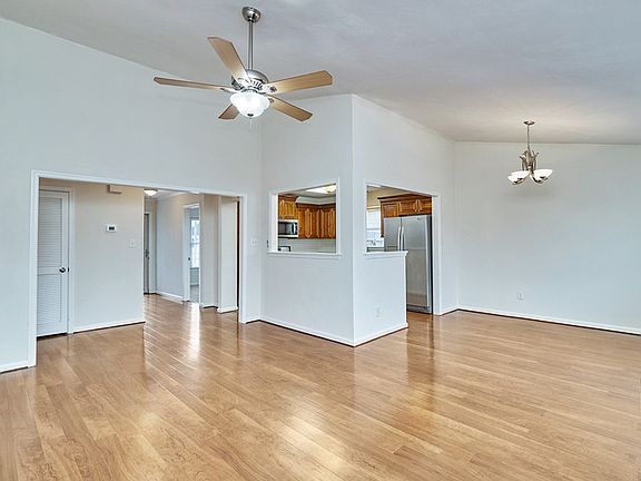 2nd image of 924 Firefall Ct #1