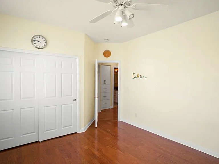 2120 Waterbury Ln — Photo 28