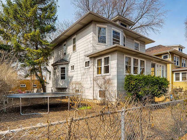 1st image of 1015 Wesley Ave