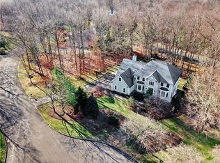 3 Wedge Way, Suffern, NY 10901