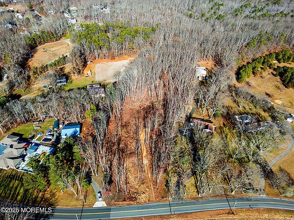 2nd image of 458 Ely Harmony Road