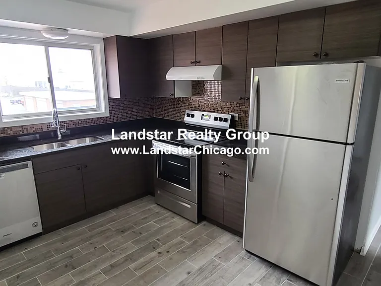 1418 Carol St #2B — Photo 2
