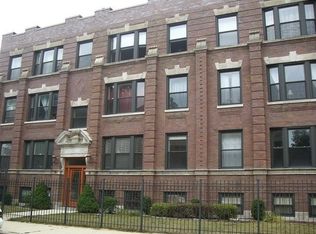 4228 S Champlain Ave APT 3S, Chicago, IL 60653