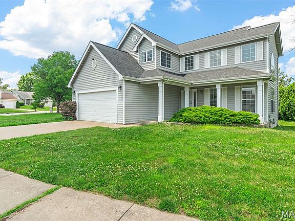 2nd image of 16332 Hampden Pl