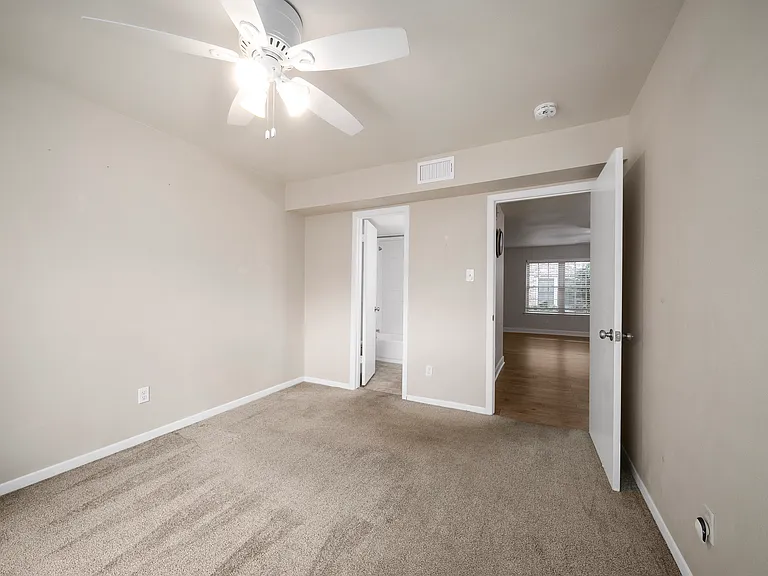 515 Tallowood Rd #60 — Photo 13