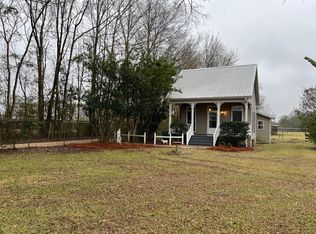 54 Hobart Walker Rd, Carriere, MS 39426