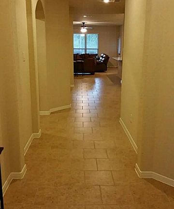 5th image of 83 S Greenprint Cir