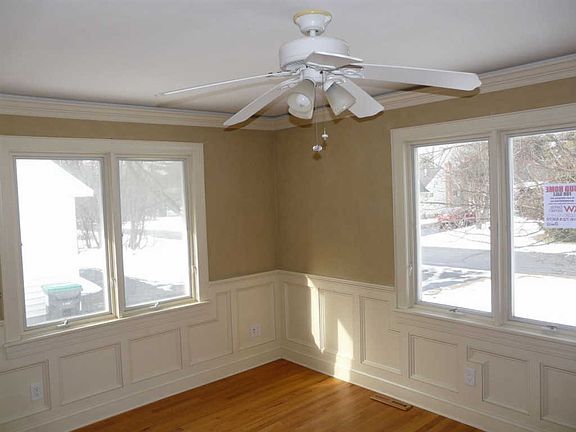 3rd image of 2248 Nelson Dr