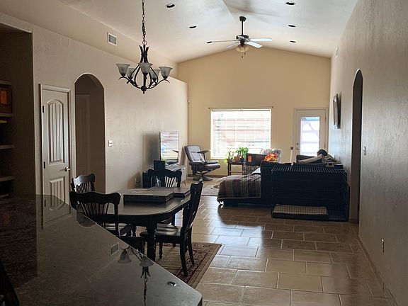 3rd image of 1821 Denise Dr #1