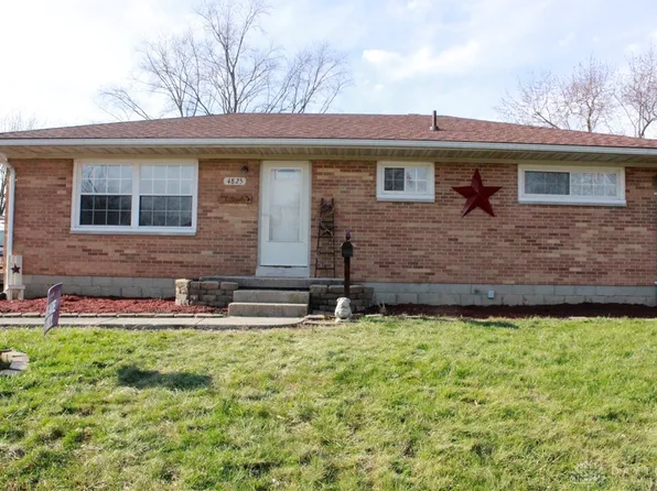 4825 Curtis Dr, Springfield, OH 45503