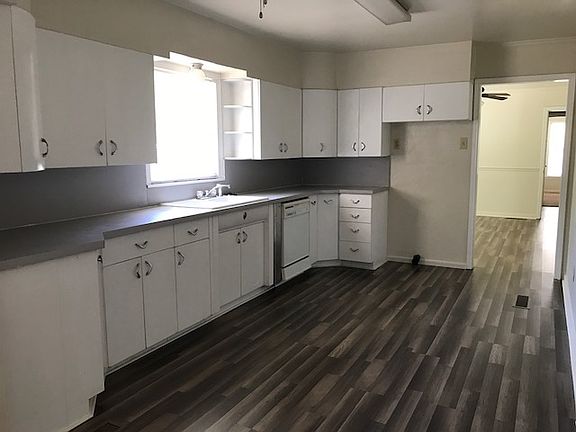 5th image of 2524 W Twohig Ave