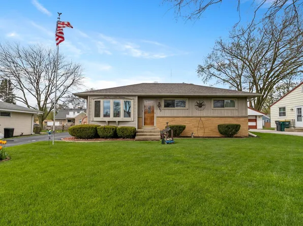 5453 South 114th STREET, Hales Corners, WI 53130