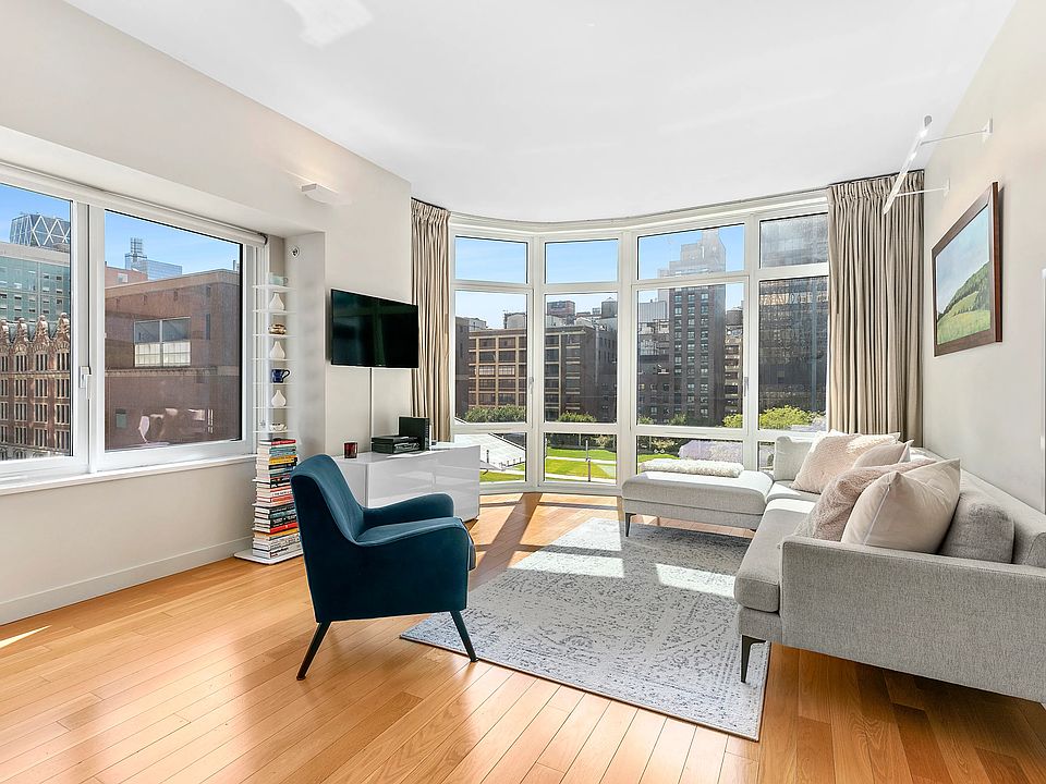 1st image of 555 W 59th St APT 10F