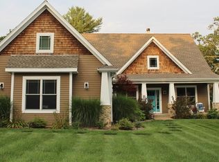 80 Stag Mountain Rd, New Hartford, CT 06057