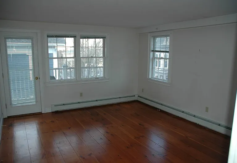 148 High St #3 — Photo 3