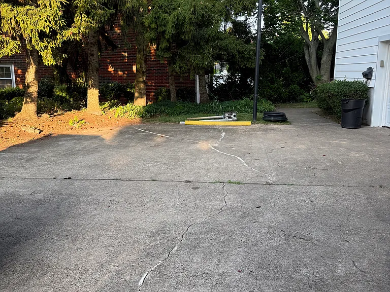 24 Valley Ct — Photo 12