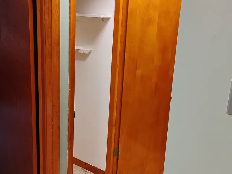 hall pantry/storage