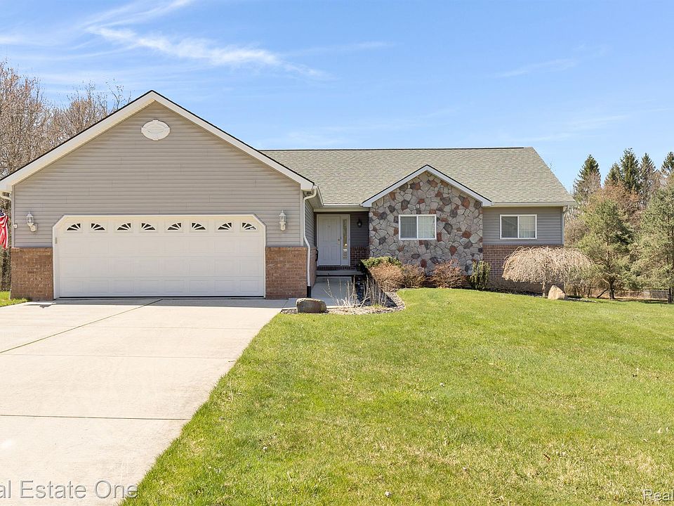 1st image of 515 Forest Hill Dr