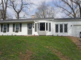 415 Avalon Ln, Chesterfield, IN 46017