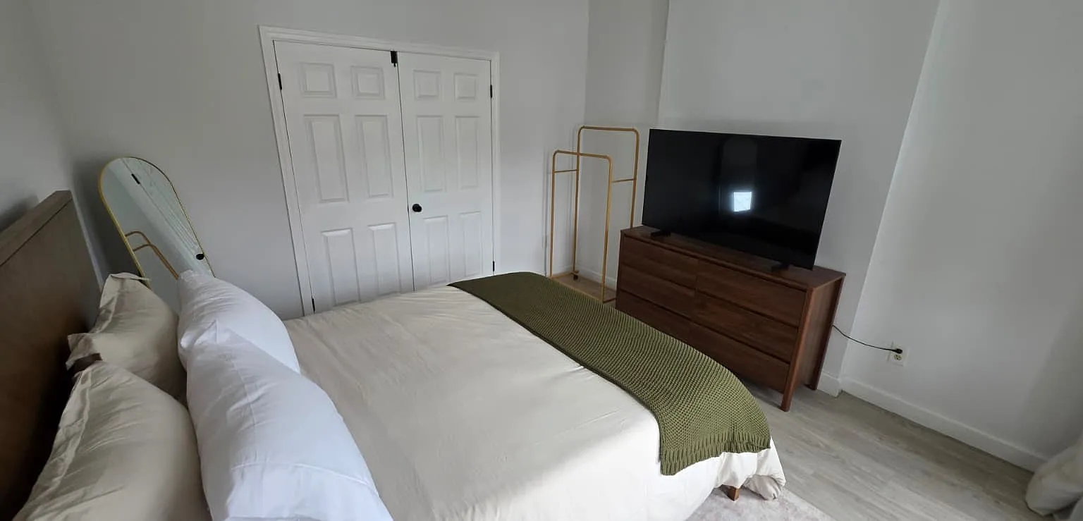 3 bed, $1,125 — Photo 1