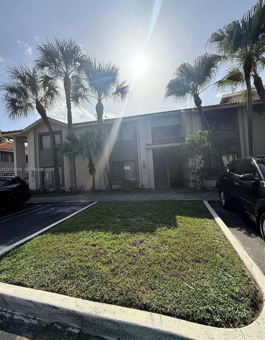 Crescent Cove Condo — Photo 3