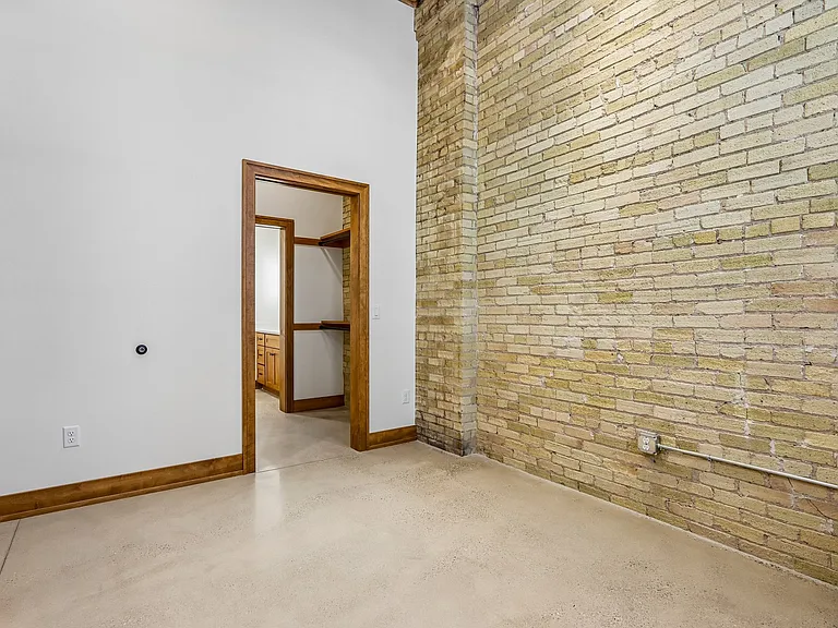 Ward House — Photo 52