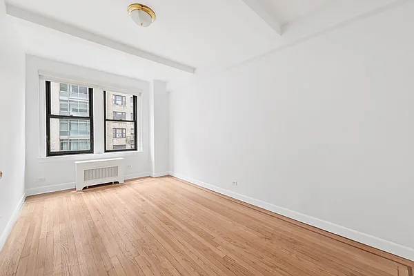 Sold by Compass | media 6
