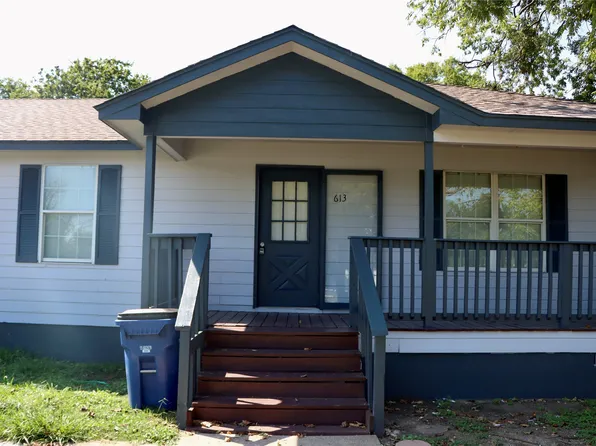 613 N Hansbarger St, Everman, TX 76140