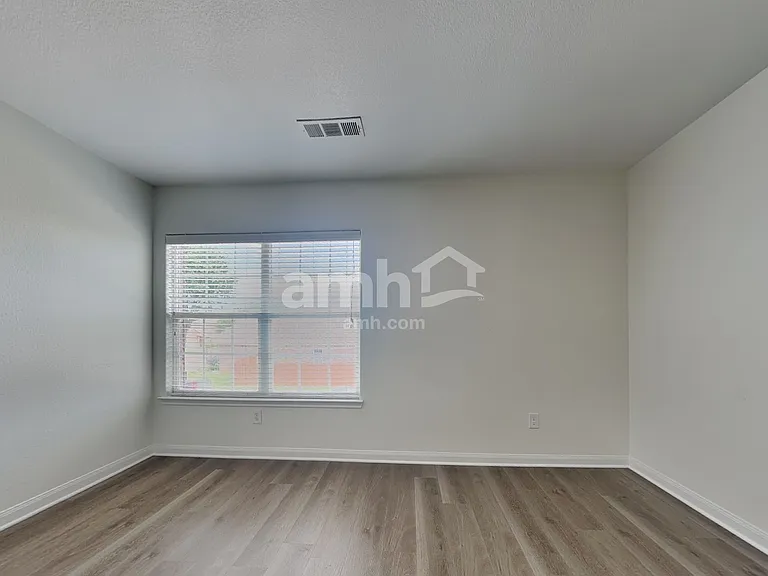 317 Misty Mountain Dr — Photo 11