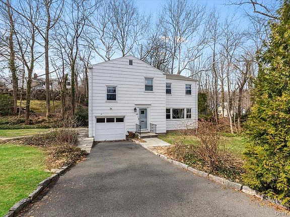 2nd image of 111 SPIER Road