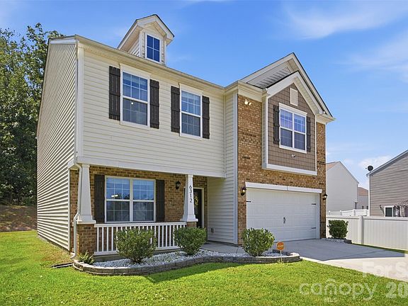 2nd image of 6312 Lantern Ridge Rd