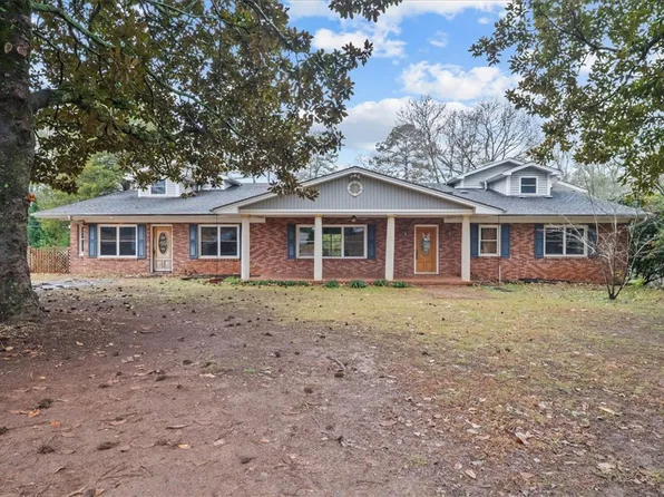 204 Blue Ridge Dr, Clemson, SC 29631