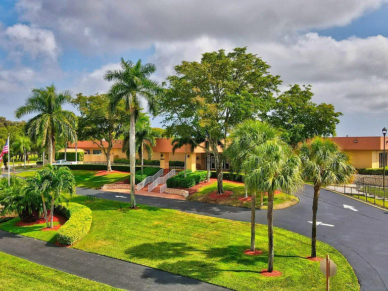 15234 Lakes Of Delray Blvd #276 — Photo 56