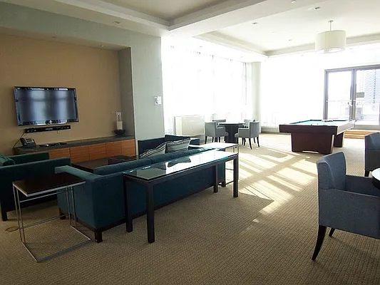 Rented by Sotheby's International Realty | media 19