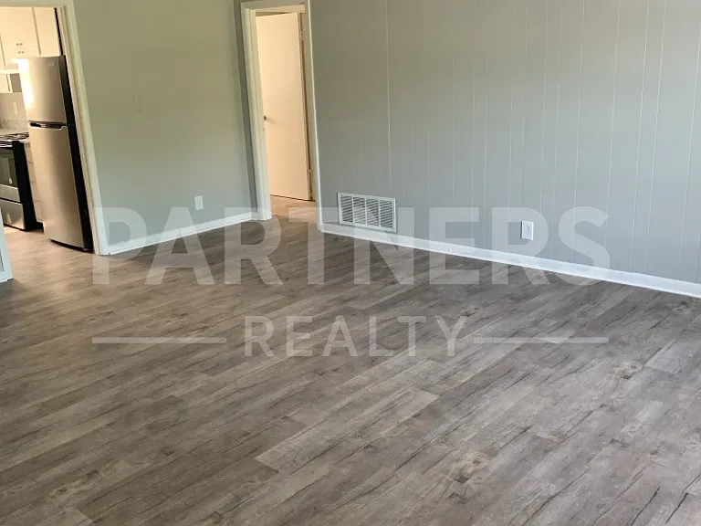 740 Coliseum Blvd — Photo 4