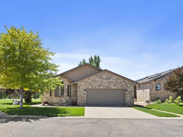 2 Country Club Vlg, Pueblo, CO 81008