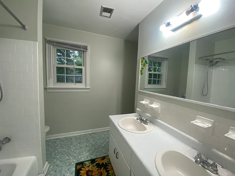 10917 Granada Rd — Photo 22