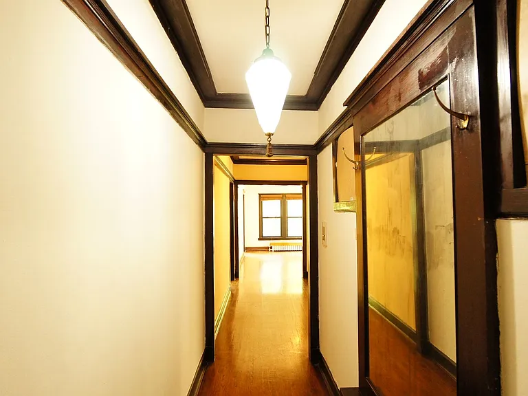 2418 Sawyer LLC — Photo 14