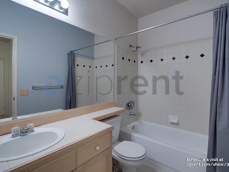 25235 SE Klahanie Blvd #C201 — Photo 15