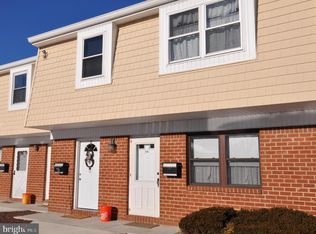 1112 Silver Ct, Hamilton, NJ 08690