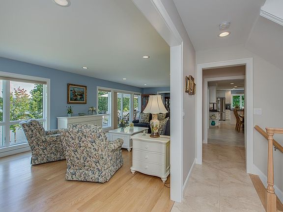5th image of 1 Blue Heron Ln