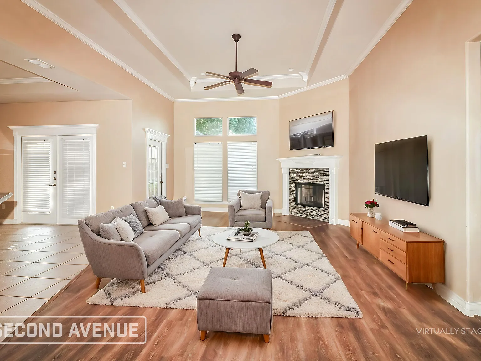 4 bed, 2.5 bath, 2188 sqft, $2,150 — Photo 2