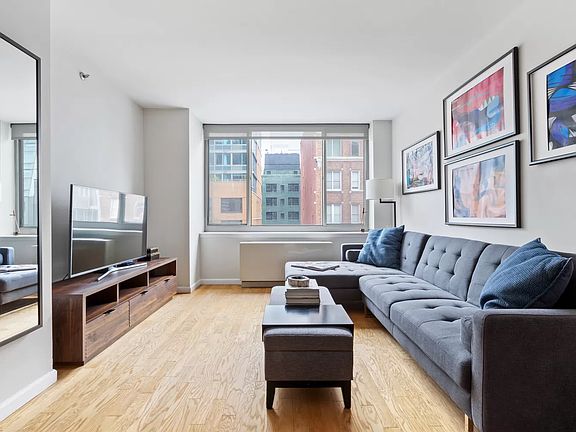 3rd image of 520 W 23rd St APT 10C