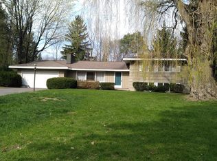 49 Callingham Rd, Pittsford, NY 14534