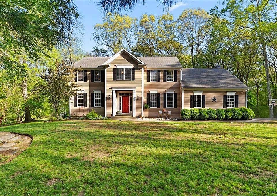 1st image of 62 Janna Ct