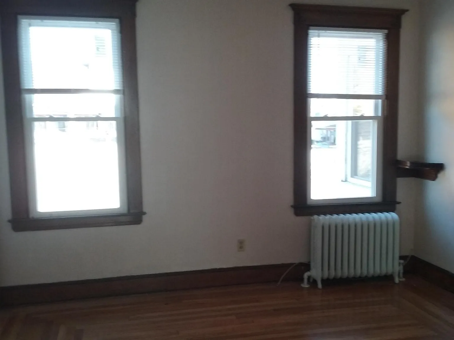 2 bed, 900 sqft, $1,650 — Photo 2