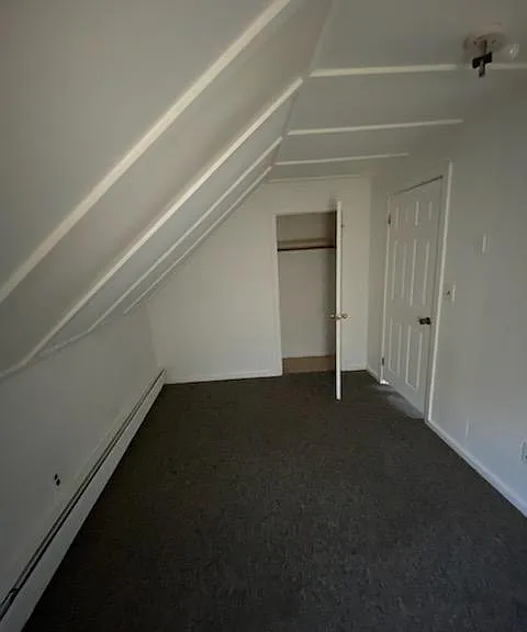8 Burrill St — Photo 3